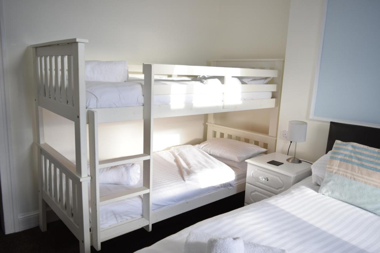 The Oasis Hotel Llandudno Bagian luar foto
