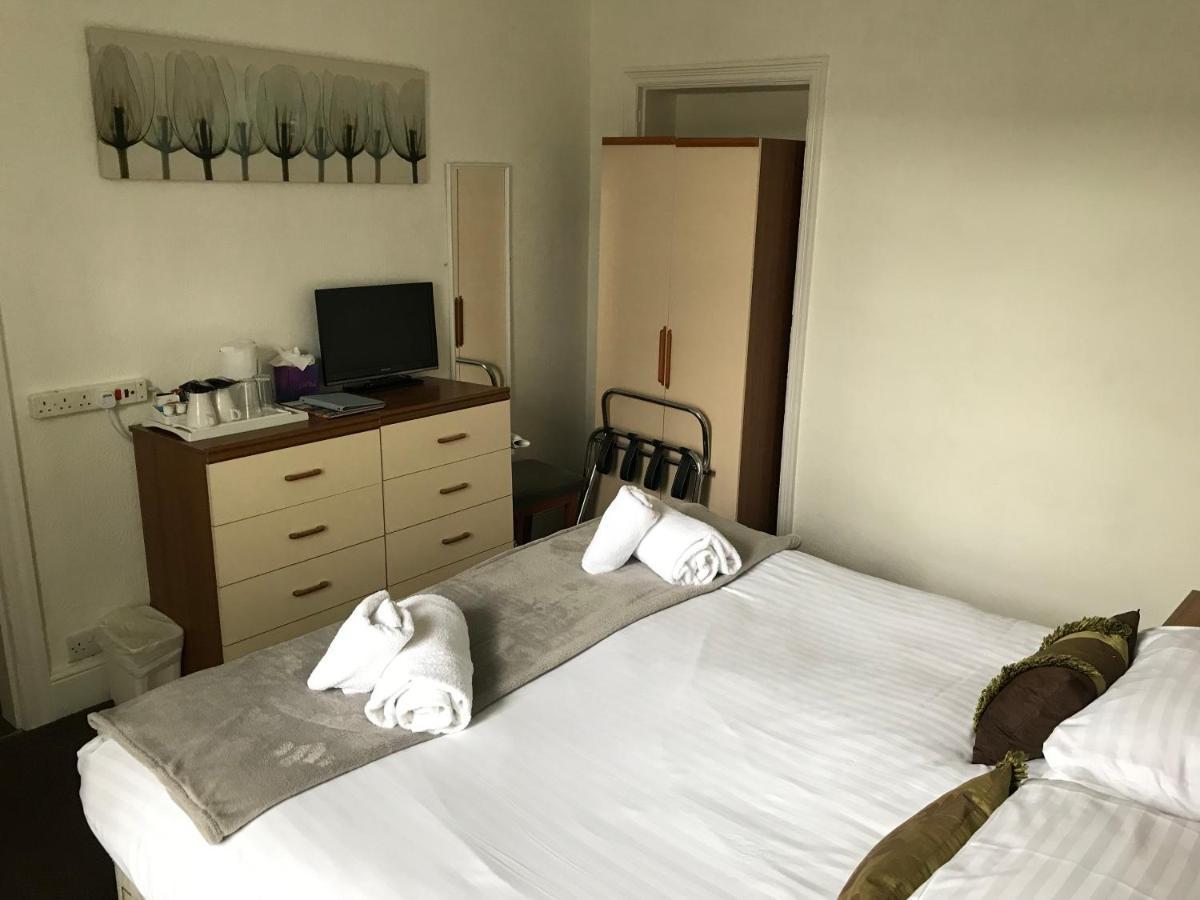 The Oasis Hotel Llandudno Bagian luar foto