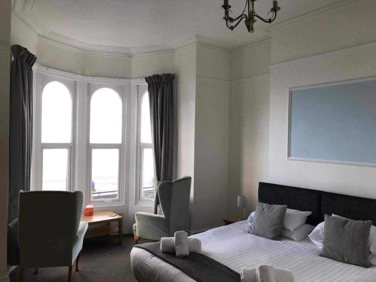 The Oasis Hotel Llandudno Bagian luar foto