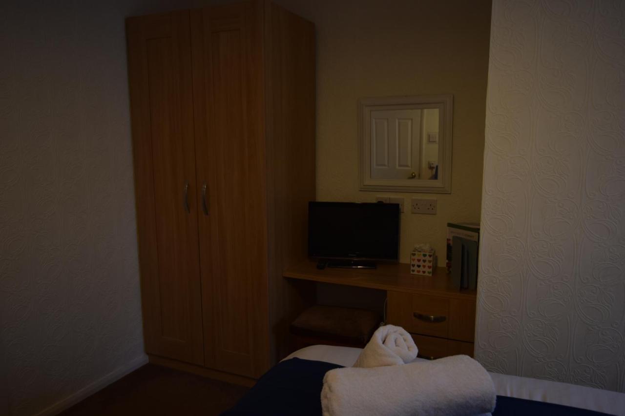 The Oasis Hotel Llandudno Bagian luar foto